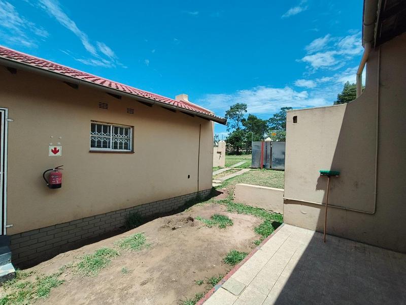 4 Bedroom Property for Sale in Mthata Eastern Cape